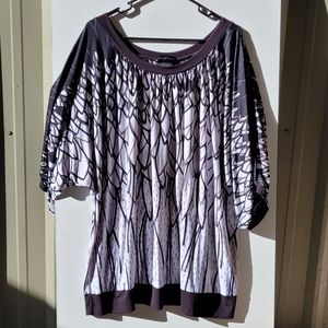 26/28 Lane Bryant flowy tunic top